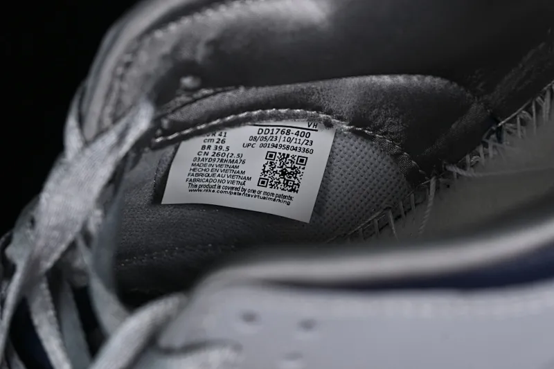 All Categories Nk SB Dunk Series Nk SB Dunk Low Low-top Sneakers Nk SB Dunk Low SP Shadow Gray Second Generation Casual Sports Skateboard Shoes DD1768-400